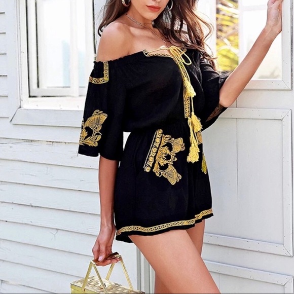 ‼️ $10 Embroidery Romper ‼️ - Picture 2 of 8